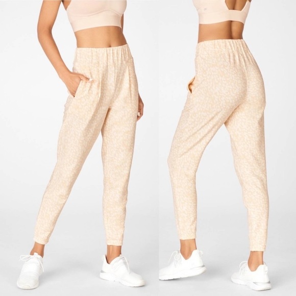 Fabletics Pants - Fabletics Cloe Slim Chill High Rise Jogger Sweatpants